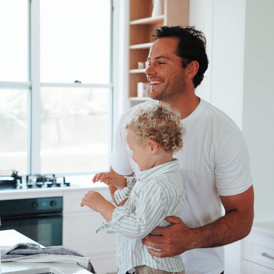 A Kinder Clean Christmas - Ease.y Eco Swaps for the Holidays - Easey Earth