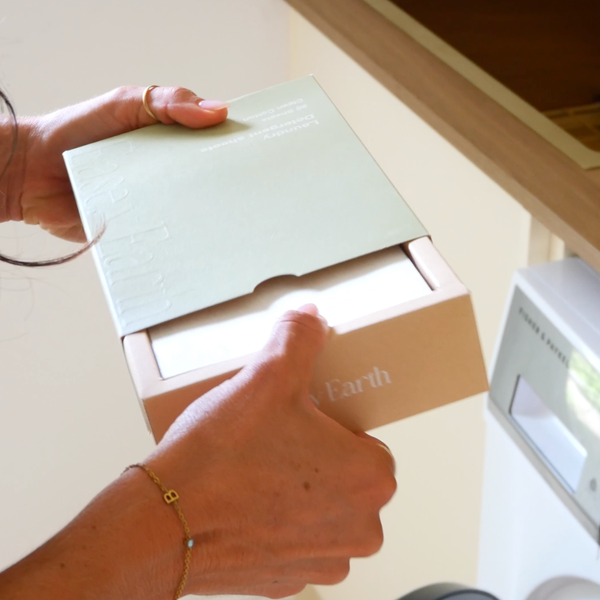One slim, compostable box